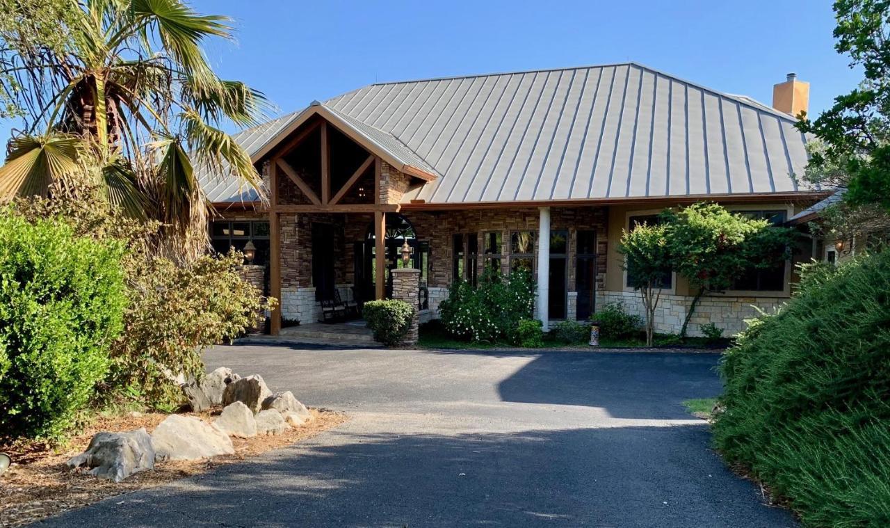 Villa Scenic Hill Country Retreat - Rhino Ranch New Braunfels Exterior foto