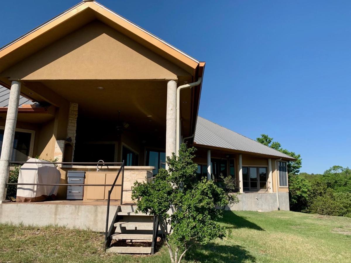 Villa Scenic Hill Country Retreat - Rhino Ranch New Braunfels Exterior foto
