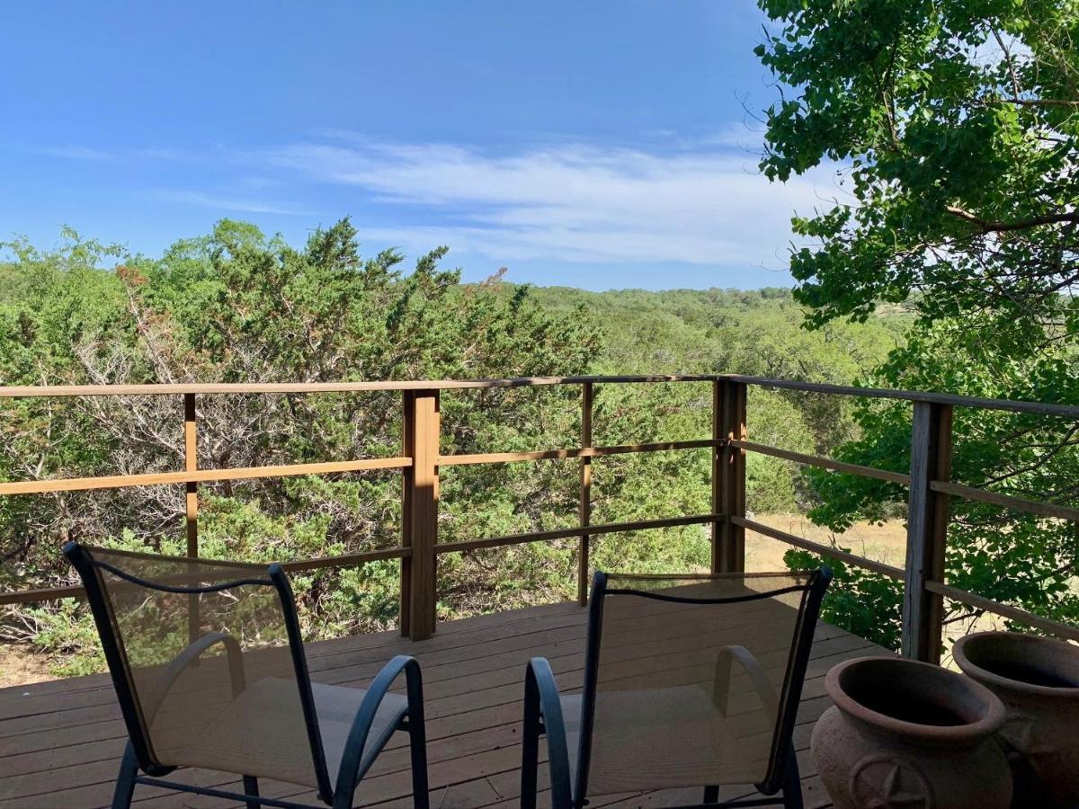 Villa Scenic Hill Country Retreat - Rhino Ranch New Braunfels Exterior foto