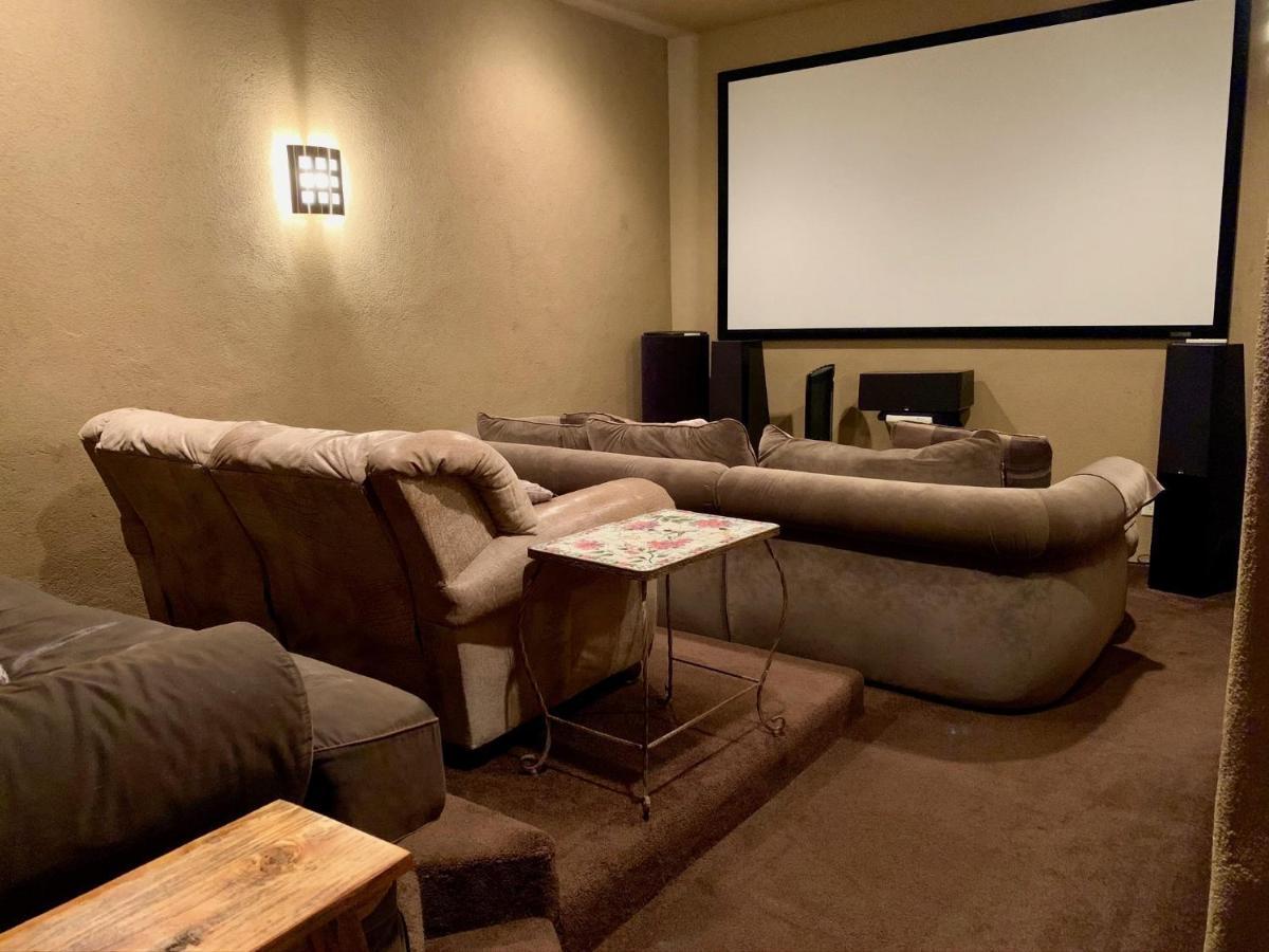 Villa Scenic Hill Country Retreat - Rhino Ranch New Braunfels Exterior foto